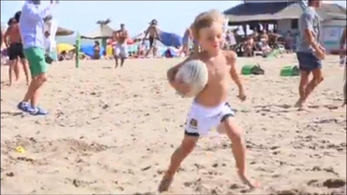 BeachRugbyGlob's tweet photo. Press on the link and follow as on Facebook to watch the summary of January 2017 in Argentina 🇦🇷 #BeachRugby 
https://t.co/rb7pwAGXlH https://t.co/BeuWvChwel