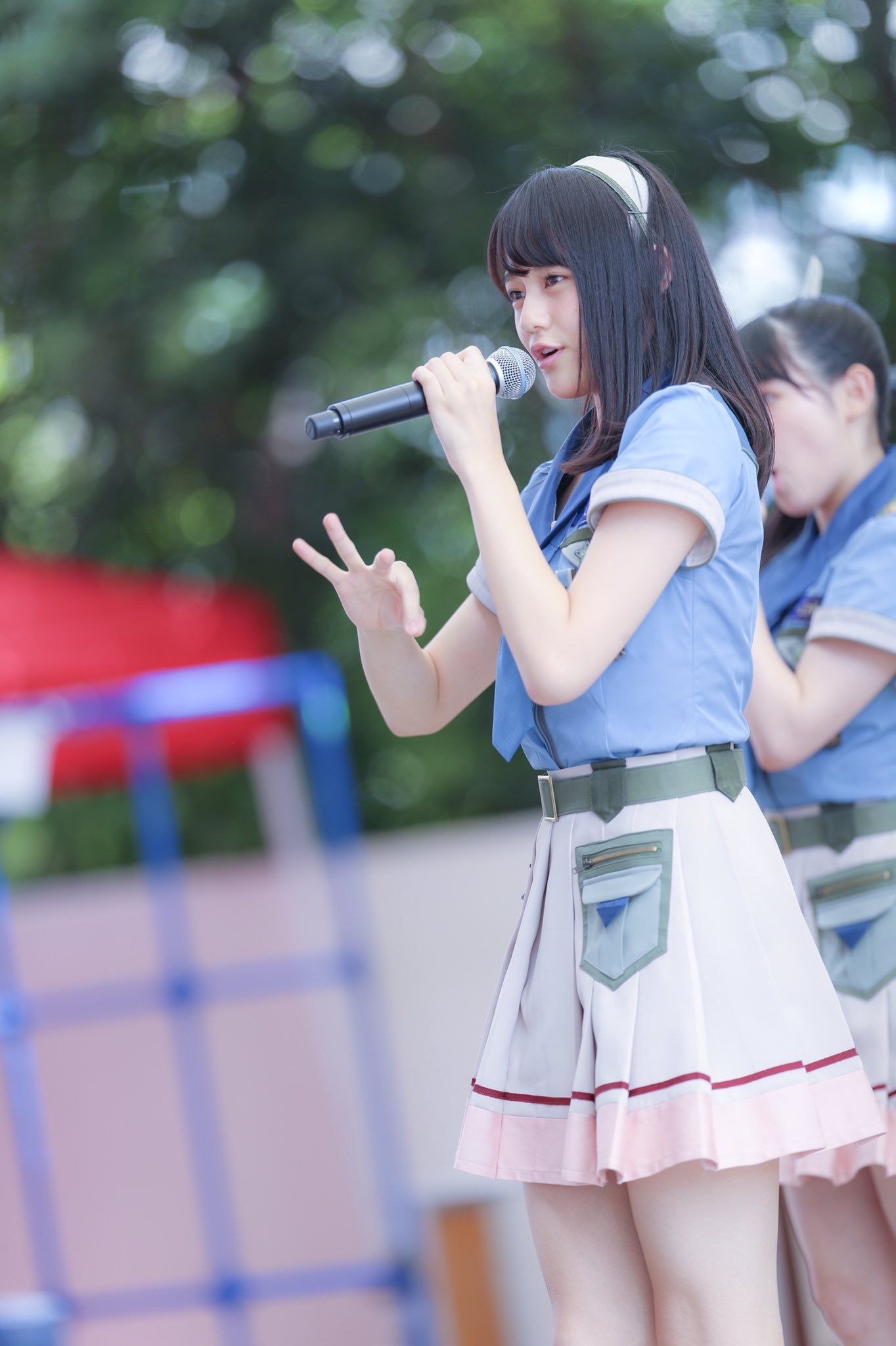 指原 莉乃 瞳 横顔で分かりにくいかな