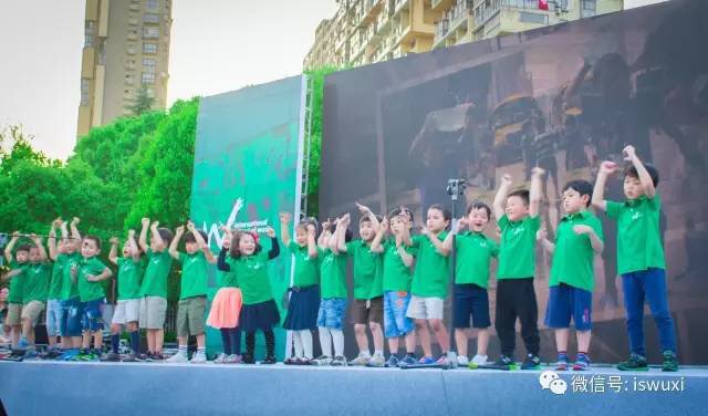 ischoolscons's tweet photo. Hooray for school opening this week! iSC China team just about ready... #teachsendmultiply #iSCteaching https://t.co/i8FBoGtVzf