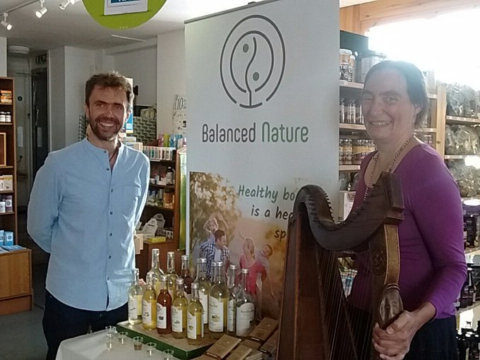 Harp accompanied tasting of organic kombucha &amp; raw chocolate made locally by @BalancedNature_ Now stocking! <a href="/LWHmusictherapy/">LivingwithHarmony</a>