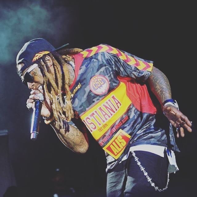 hummel on Twitter: "Lil Wayne in the Christiania Sports Club jersey during a concert in 💪 #teamhummel #lilwayne 📸 michael helledie https://t.co/DSJshTJxFJ" / Twitter