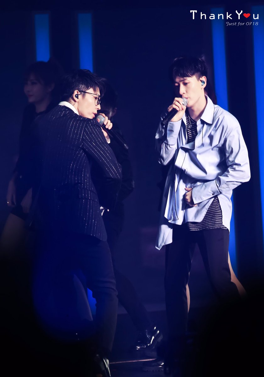 ThankYou_0718's tweet photo. 170805
[HQ] SMTinHK
#SuperJunior #hyukhae #은해 #이동해 #이혁재 #enhyuk #donghae https://t.co/3WK36O1PIS
