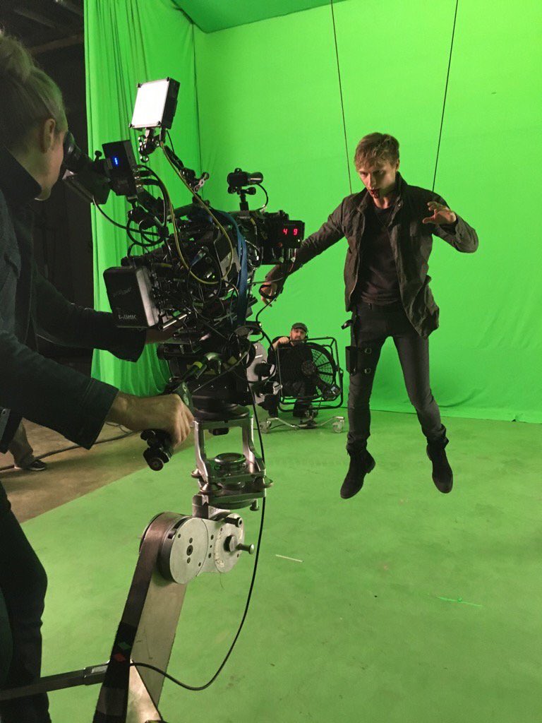 willtudor1's tweet photo. I can flyyyyyyyy! - oh no, wait... (pic courtesy of @mattdirector ) 🕴🏻🦅🌊😈 https://t.co/wpsE6B9Zvj