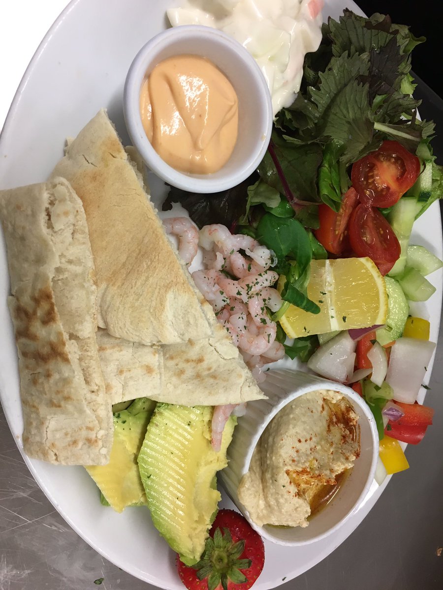 ShellysShellys's tweet image. #Hummous Salad #warrington