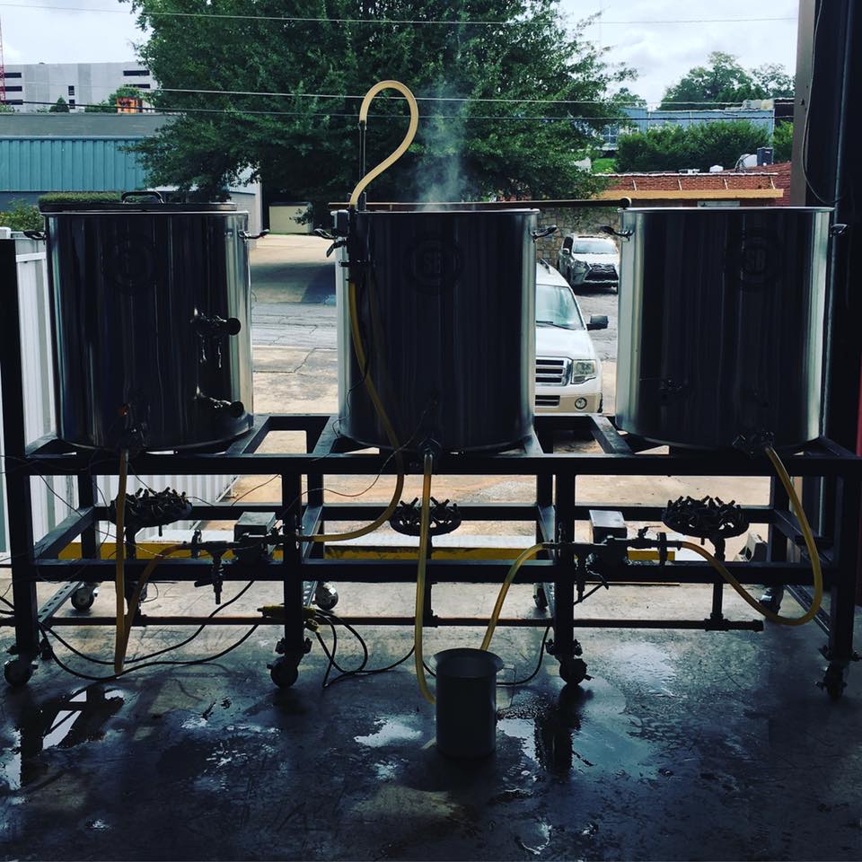 ginalfravity's tweet photo. Great brew day yesterday!  Thanks to all who came out and look forward to tasting all the spicing experiments from this one! https://t.co/CmOfFMemjQ