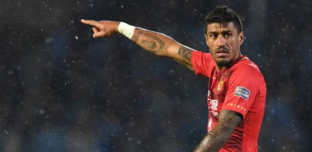 Paulinho é o quarto mais caro da história do Barcelona e lidera entre meias trib.al/jAuUPDz