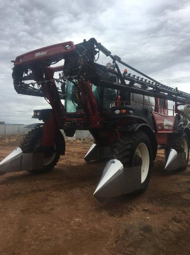 It's #MillerMonday! Darren from Australia shared these shots of his Miller set up for cotton spraying. Pretty cool, right?