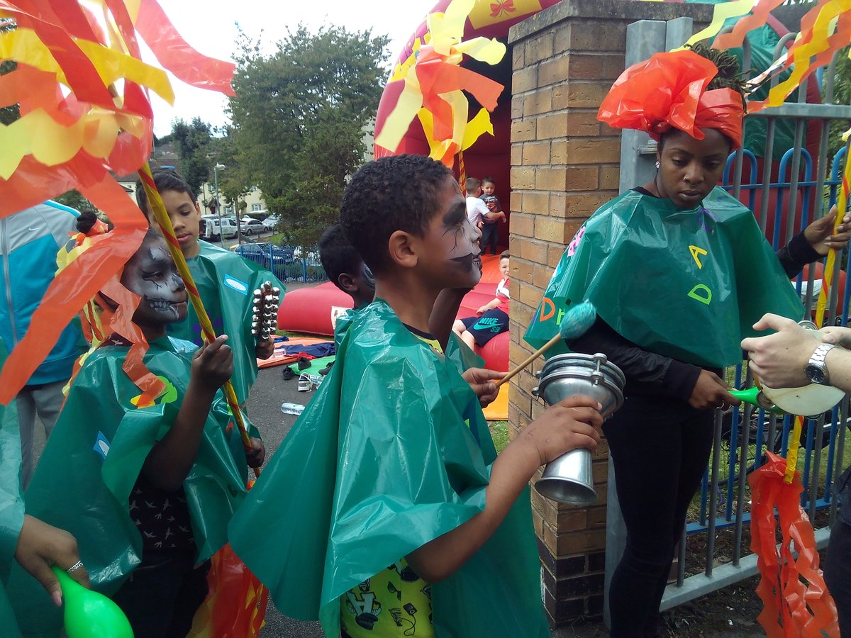 _Streetestra's tweet photo. Scenes of #streetestra from the Energise Festival Street Procession/Carnival. A first for @welshhousefarm and the local community https://t.co/Bb1fYhAMUK