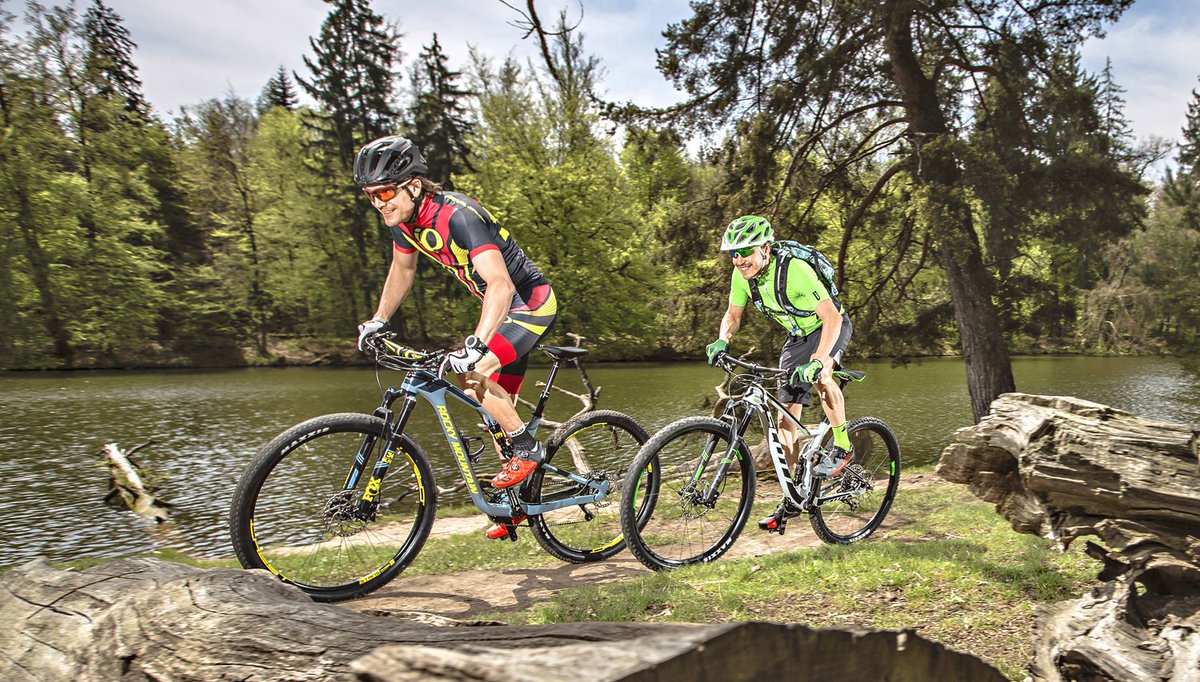 Test: 5 edle Fullys für Marathon und Tour. Hier gibt's die Ergebnisse: bit.ly/2fEFG8X