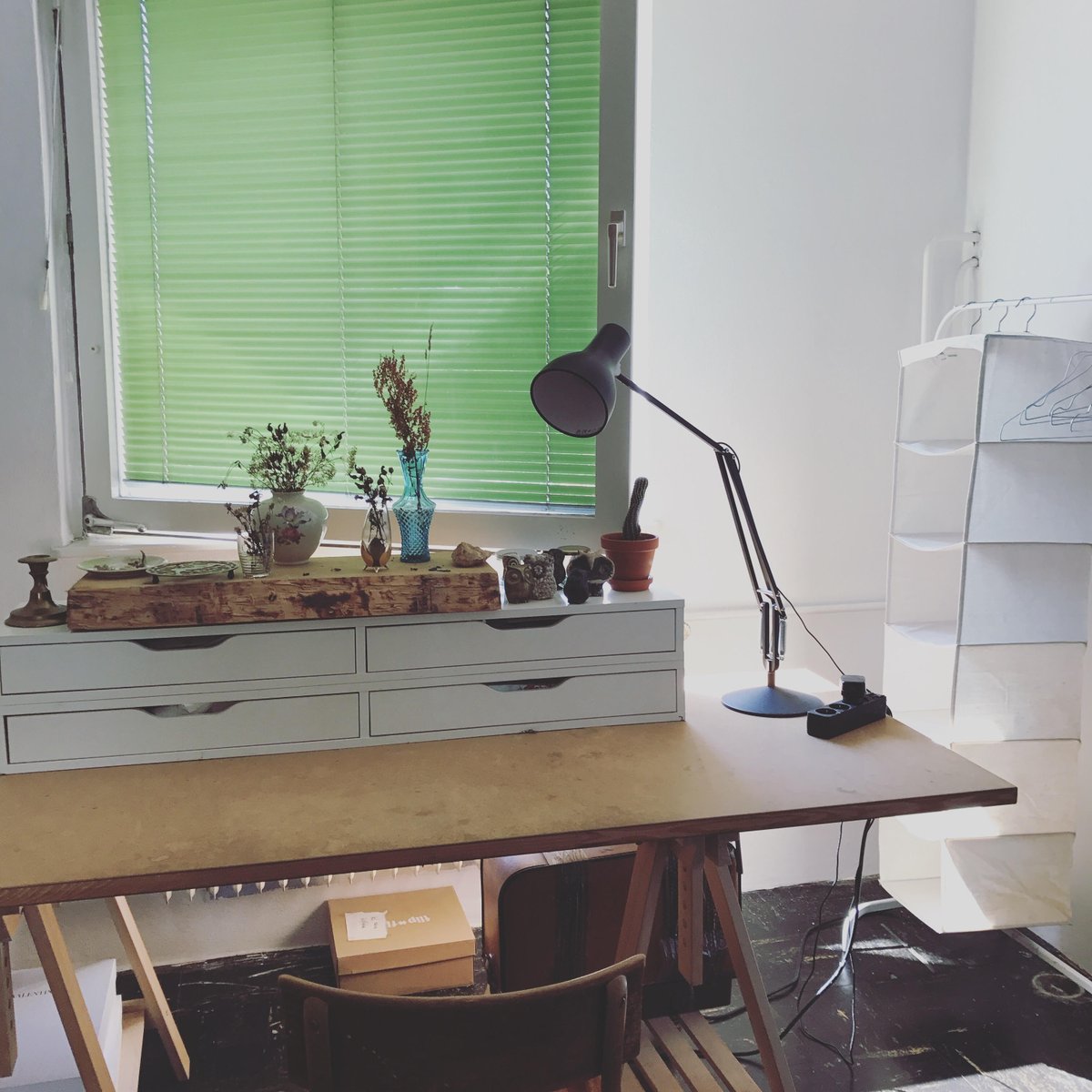KFionart's tweet photo. https://t.co/GdofsuKqET #WhatTheyDontTeachYouAtArtSchool #ArtBlog #Week1 #BerlinResidency #ErCof https://t.co/vczuzOZAkO