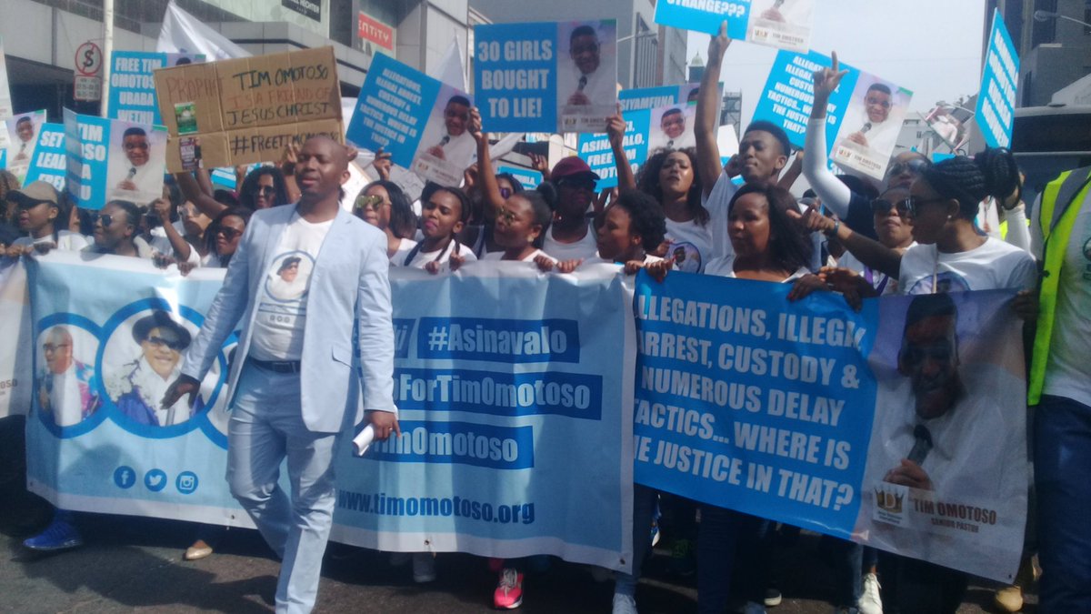 Andycred_'s tweet photo. @freetimomotoso We want our father be free!!!! https://t.co/wS4gjsgAWX