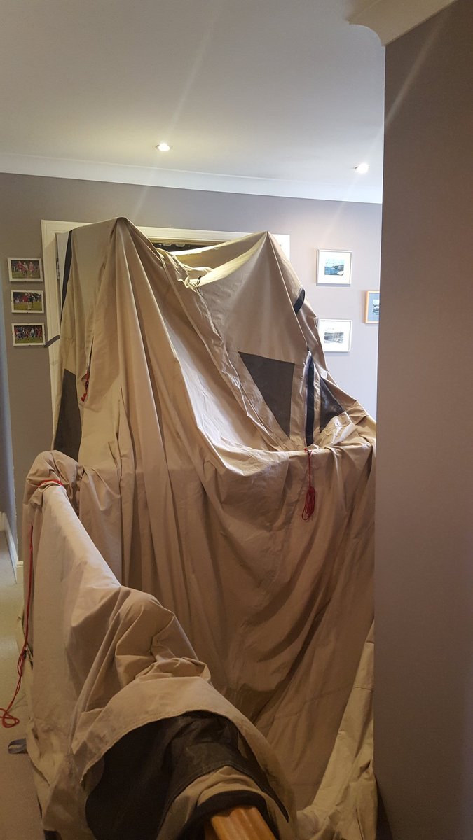 LucyFinn1's tweet photo. Tent airing when it's wet outside #howIspentmydayoff https://t.co/inPKAIcCdk