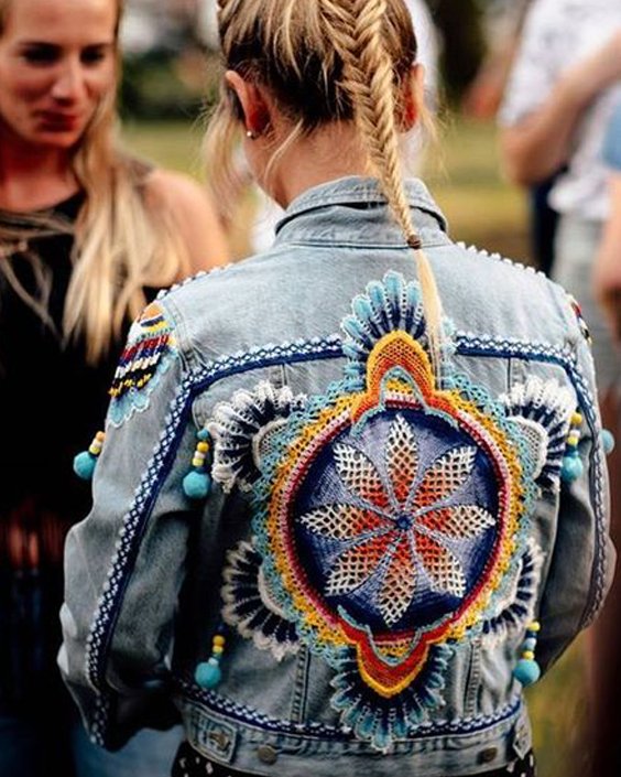 Expofaro's tweet photo. " Muy hermosa...Los colores... " #trucker #culture #denimjacket #Deluxe #colorful #Expofaro #artwork #womenswear https://t.co/fGF9w54Rw4