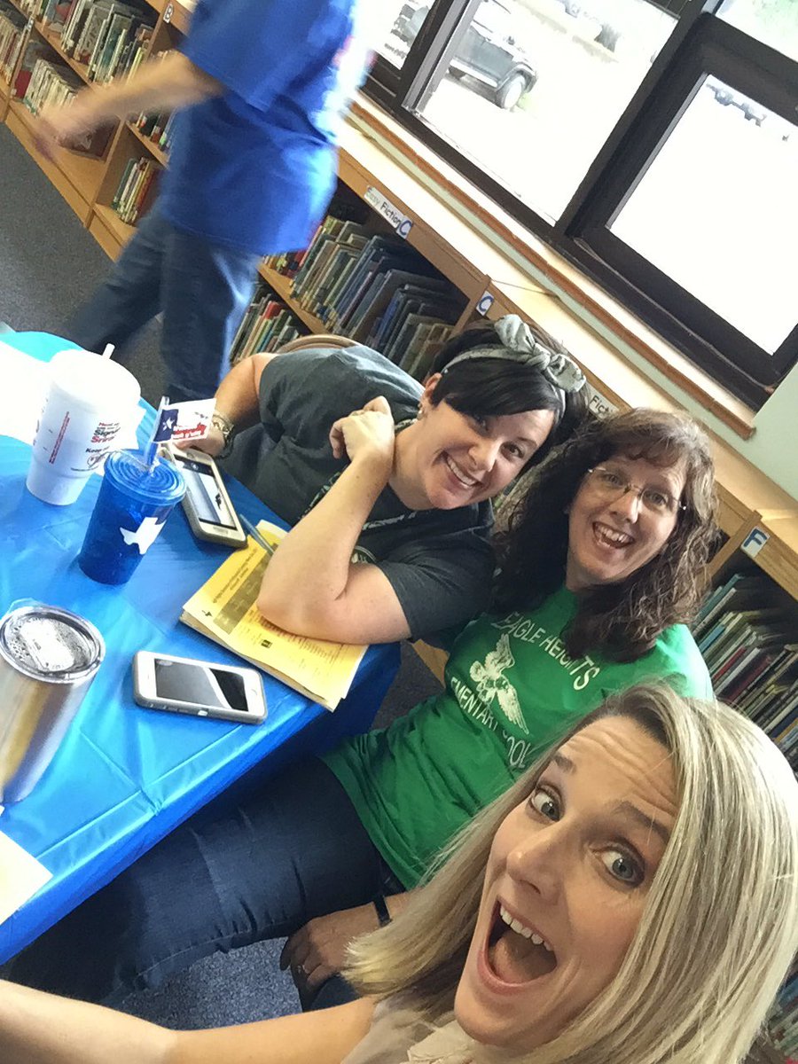 mrshouse15's tweet photo. Time to get started 😘 #ehfutureoftx #azleISDway https://t.co/BqDyUqIFGg