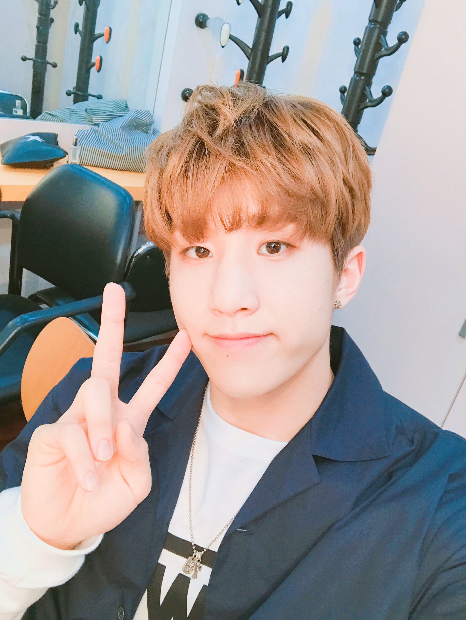 DHM_ifTUMAEw6ay.jpg:orig