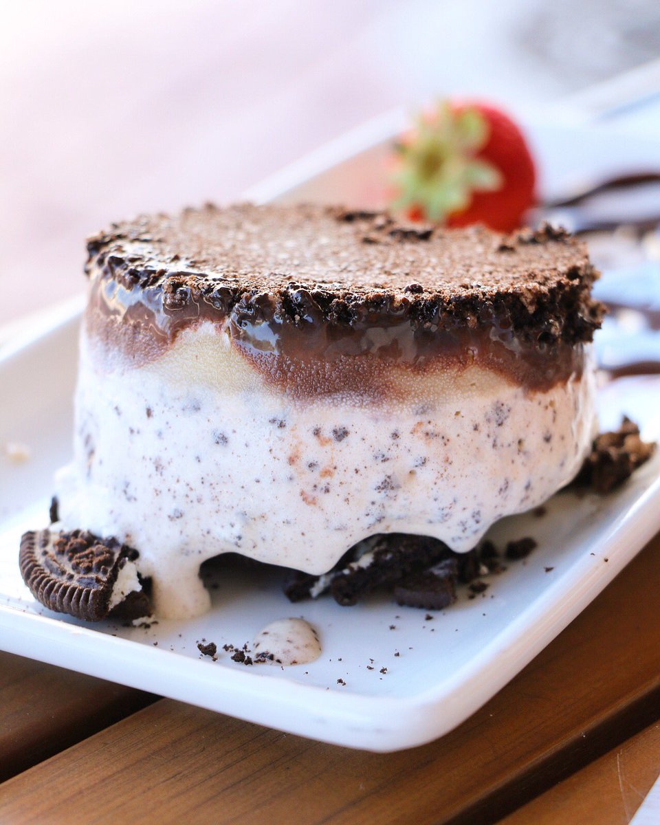Loved the OREO Madness from @officialtgifridays! Perfect treat for the summer heat :) #FridaysOREOMadness #ad