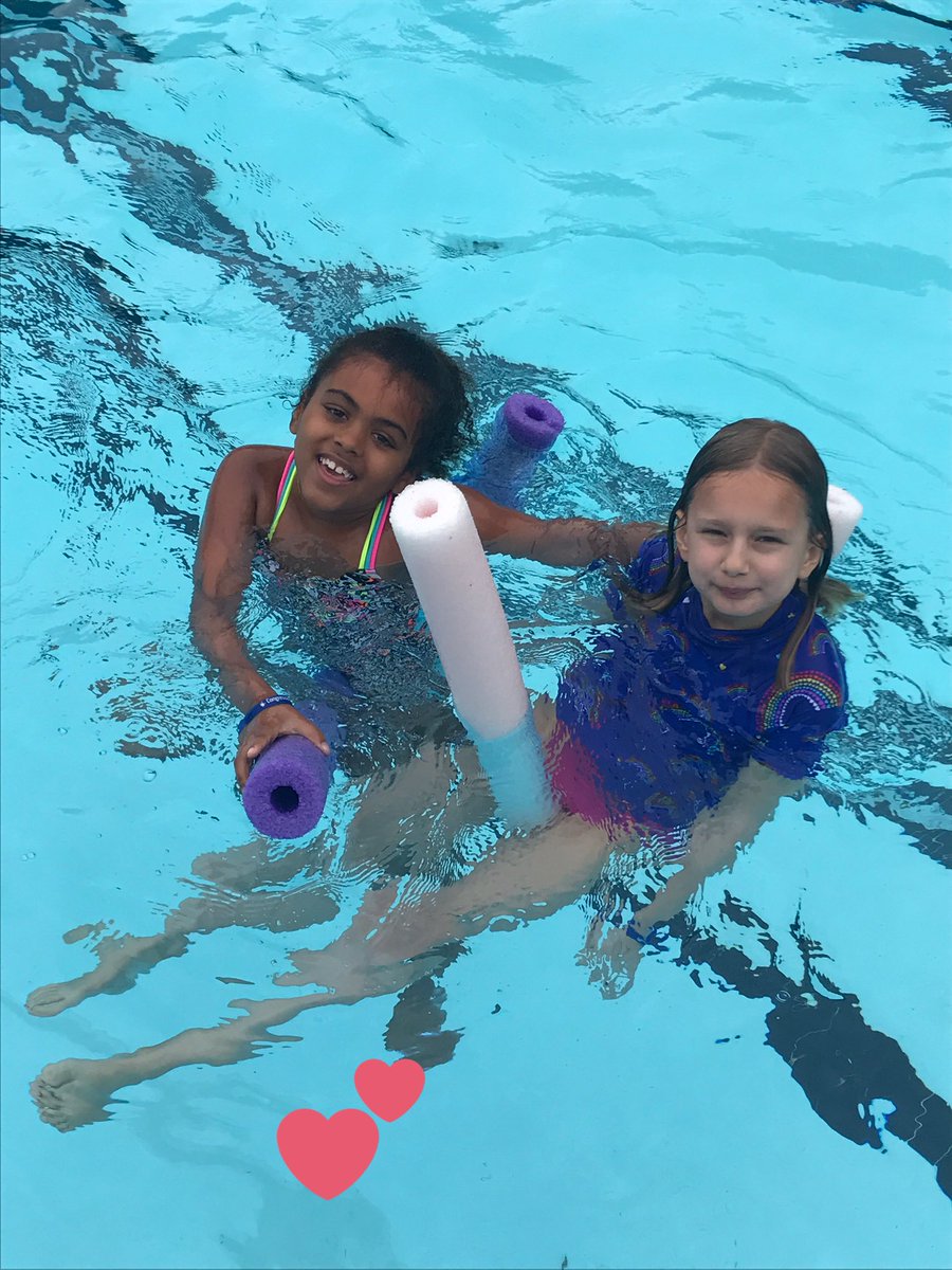 CongoFreshmen's tweet photo. F1 starting off the last week of day camp with some pool time! #congocamp17 @TheCongoCamp https://t.co/D3qOLemN01