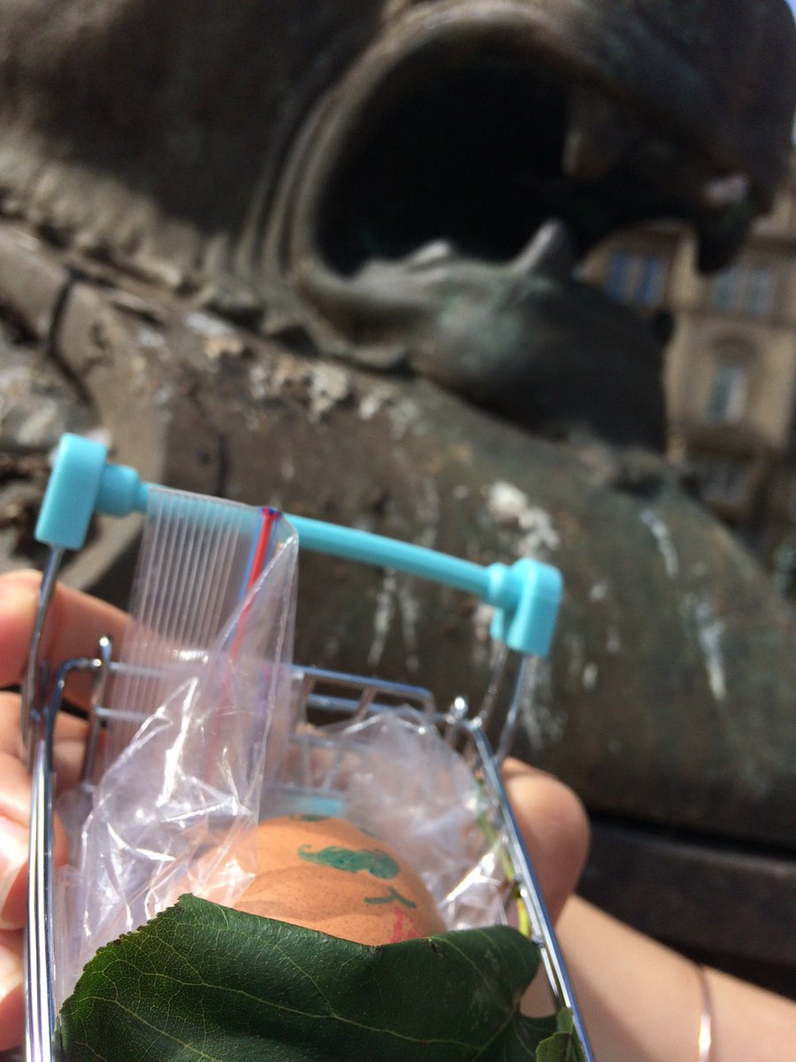 CollabNcs's tweet photo. #EdwardTheEgg is enjoying seeing the historic sites around Leeds City Centre #ultimatechallenge #NCSleeds #Edwards8CYA https://t.co/lQl0doDoyv