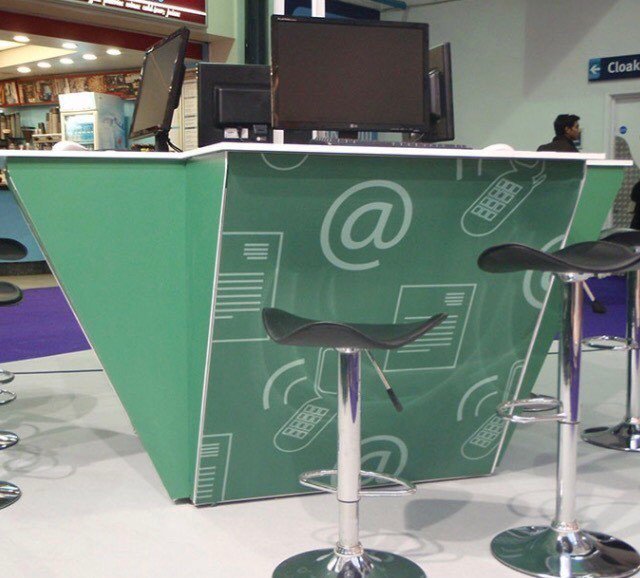 TheFactoryUAE's tweet photo. Free standing counter

#dubai #uae #tw #mydubai #fitout #exhibitions #exhibitionstands #eventsetups #abudhabi #Design #coperate #furniture … https://t.co/RmoHCoRV3a