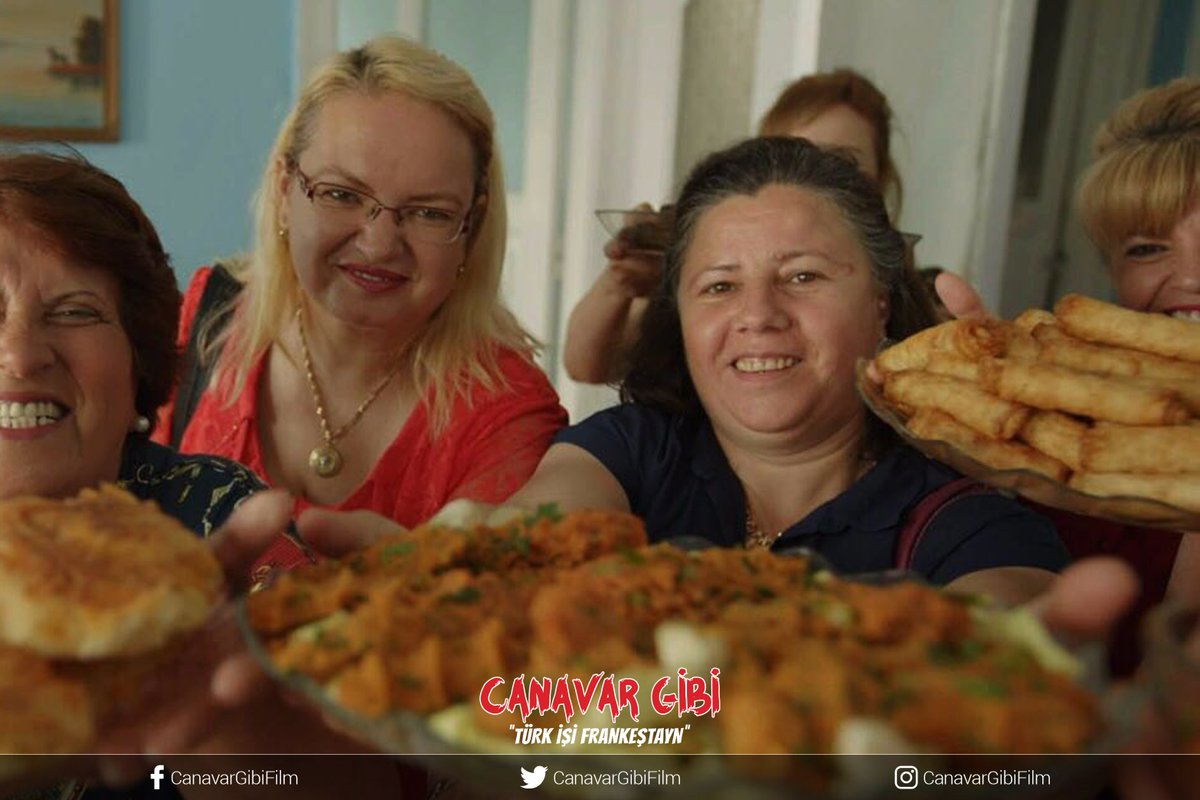 Börekler hazır 😋

#CanavarGibi Yakında Sinemalarda 🎥

Bizi takip etmeyi unutma!
📍instagram.com/CanavarGibiFilm  
📍facebook.com/CanavarGibiFilm