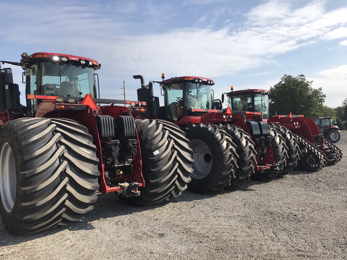 TheChadColby's tweet photo. Wow is an understatement #LSW1400 @GoodyearFarm @LiveWorkGrowCIA see them at @FPShow #sizelarge #GotTires https://t.co/usLPfFxcu3
