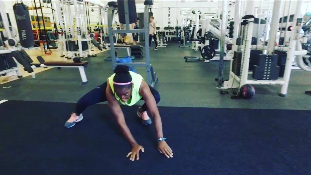 tbanksmultis's tweet image. About to be sliding through the week like Pocahontas👀 #TBfit #Fitness2aT ift.tt/2wX4dcw