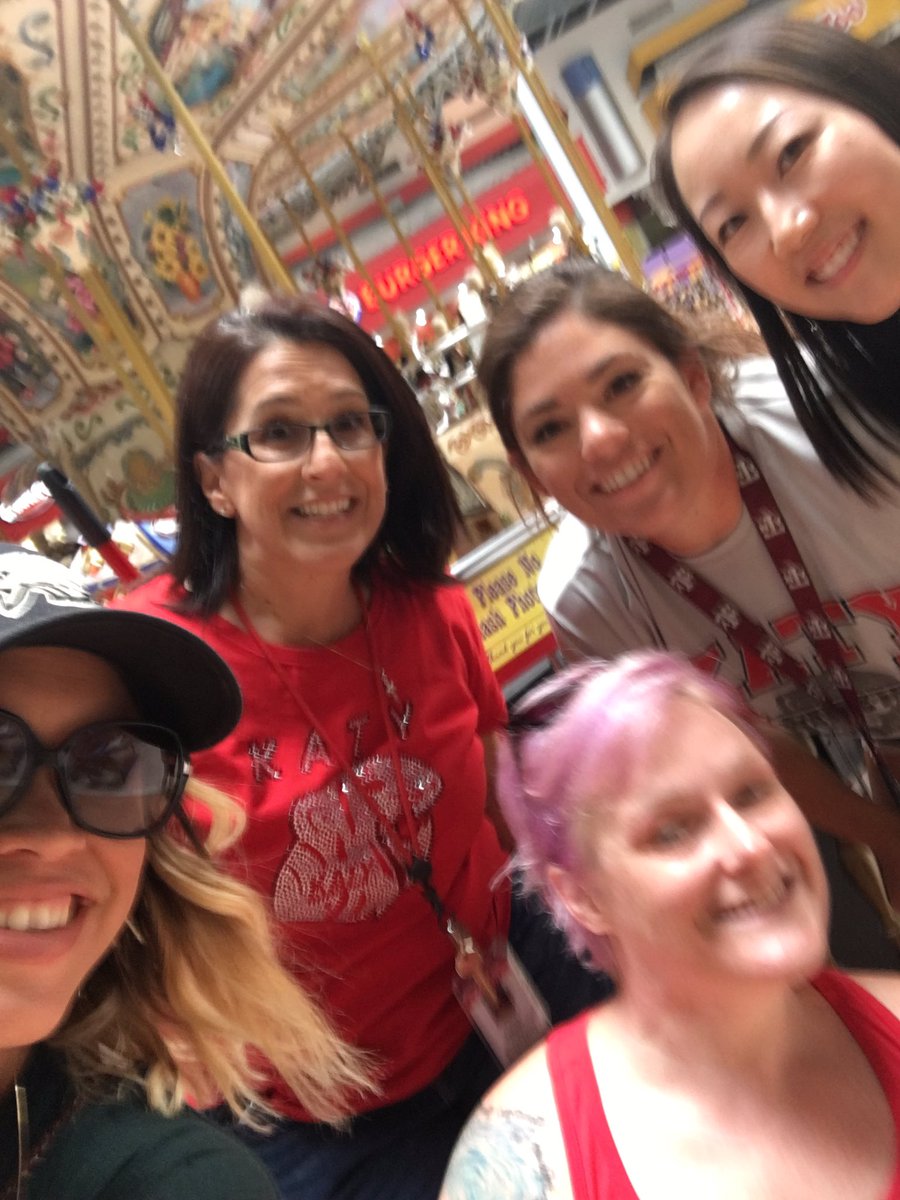 FrauBelk's tweet photo. Fertig! Final challenge- finished 2nd place! 🎉 #KHSamazingrace #team38 @KatyHSPrincipal https://t.co/tSGqNd6Ez5