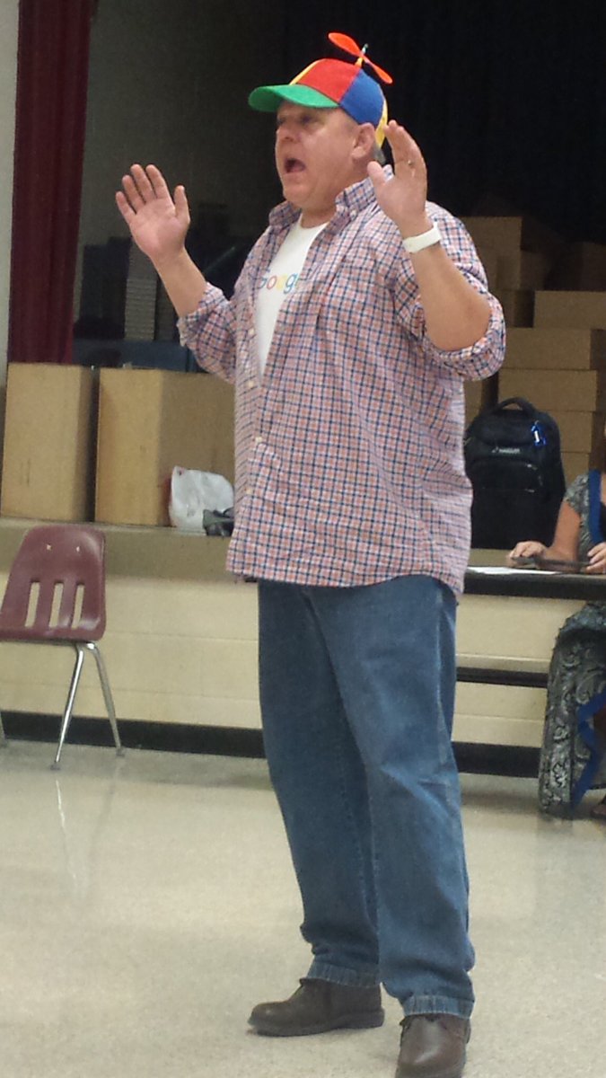 bharoff's tweet photo. Super Google man is here to save PMS. #lex1darestoteach #leadershipmatters #lex1prepares https://t.co/6tD3egbtOV