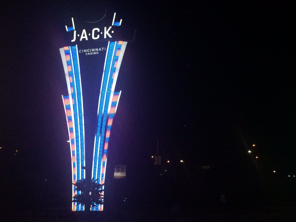 We're going #bluorange for <a href="/fccincinnati/">FC Cincinnati</a> ⚽️🔶🔷