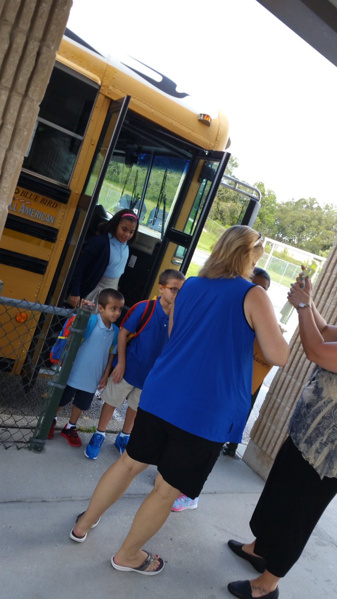First bus of the year.  Welcome DES students as we SMOVE into 2017 - 2018 #DESonthemove