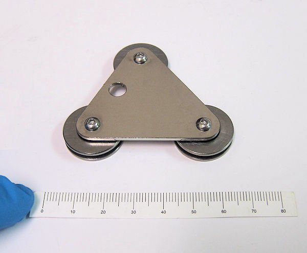 TPAUS's tweet photo. Light Duty Overhead Mount Elevator Door Guide Sys Three Bearing Slider Assembly:
Height = 9 mm
Width = 57.5 mm

https://t.co/ZjteQez5ij https://t.co/WIblBMd9ws