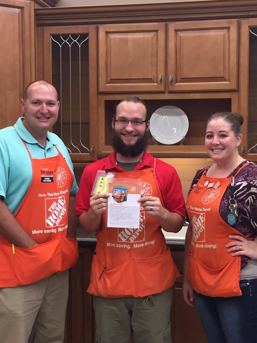 suzijording's tweet photo. Peter getting another shout out from our customers #4659 https://t.co/HoGElbmbjQ