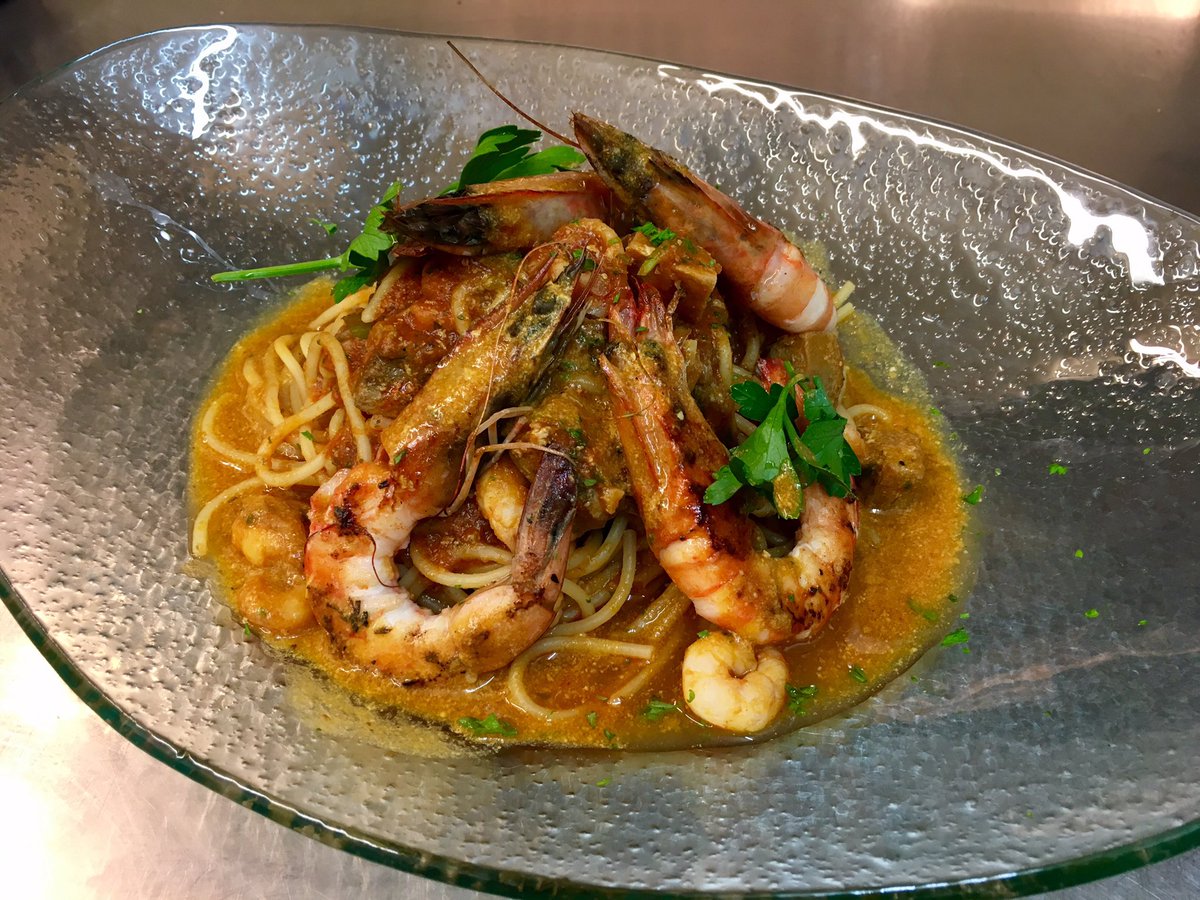 The_SunCafe's tweet photo. Seafood spaghetti with #tigerprawns, #freshtuna and #redsnapper! #suncafe https://t.co/X7kgIMtDWT