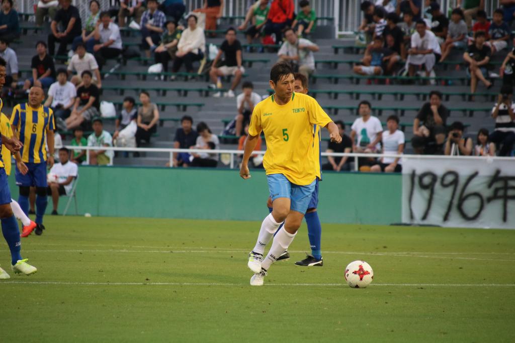 asics 帝京高校サッカーウェア 中田浩二 サッカー】元日本代表DF中田浩二が引退、鹿島やバーゼルでプレー