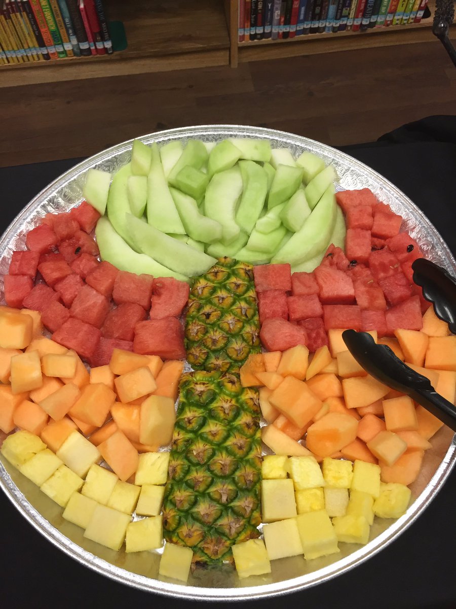 G_Moss's tweet photo. AHS catering event 8/14/17 #SFE #catering https://t.co/GrLdm1yr8o