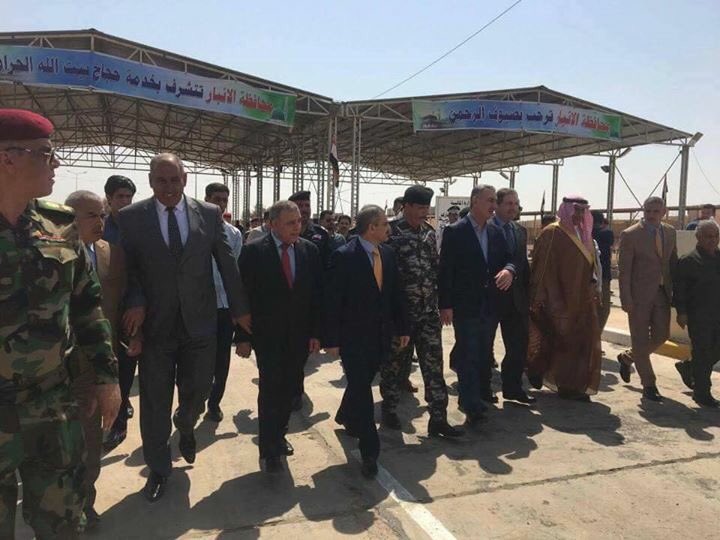Sohaib_Alrawi's tweet photo. Great day today for Iraq, Saudi Arabia &amp; #Anbar province. After being closed for 27 years, Ar'ar border crossing reopens https://t.co/CL6nS0fqJM