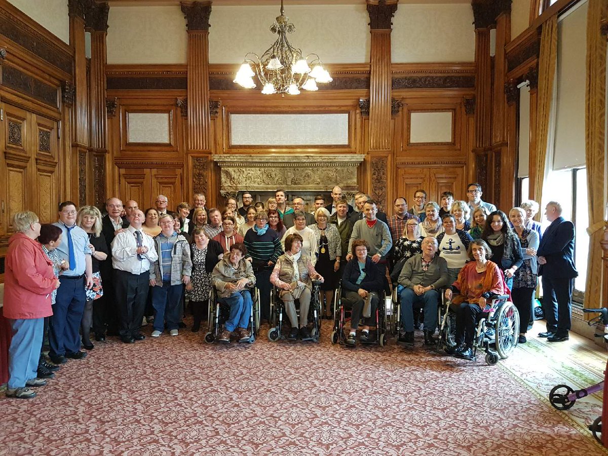 Bailie Elaine Ballantyne welcomes Schottland fur Alle visitors to chambers from Nuremberg #TwinCities &amp; Fortune Works.