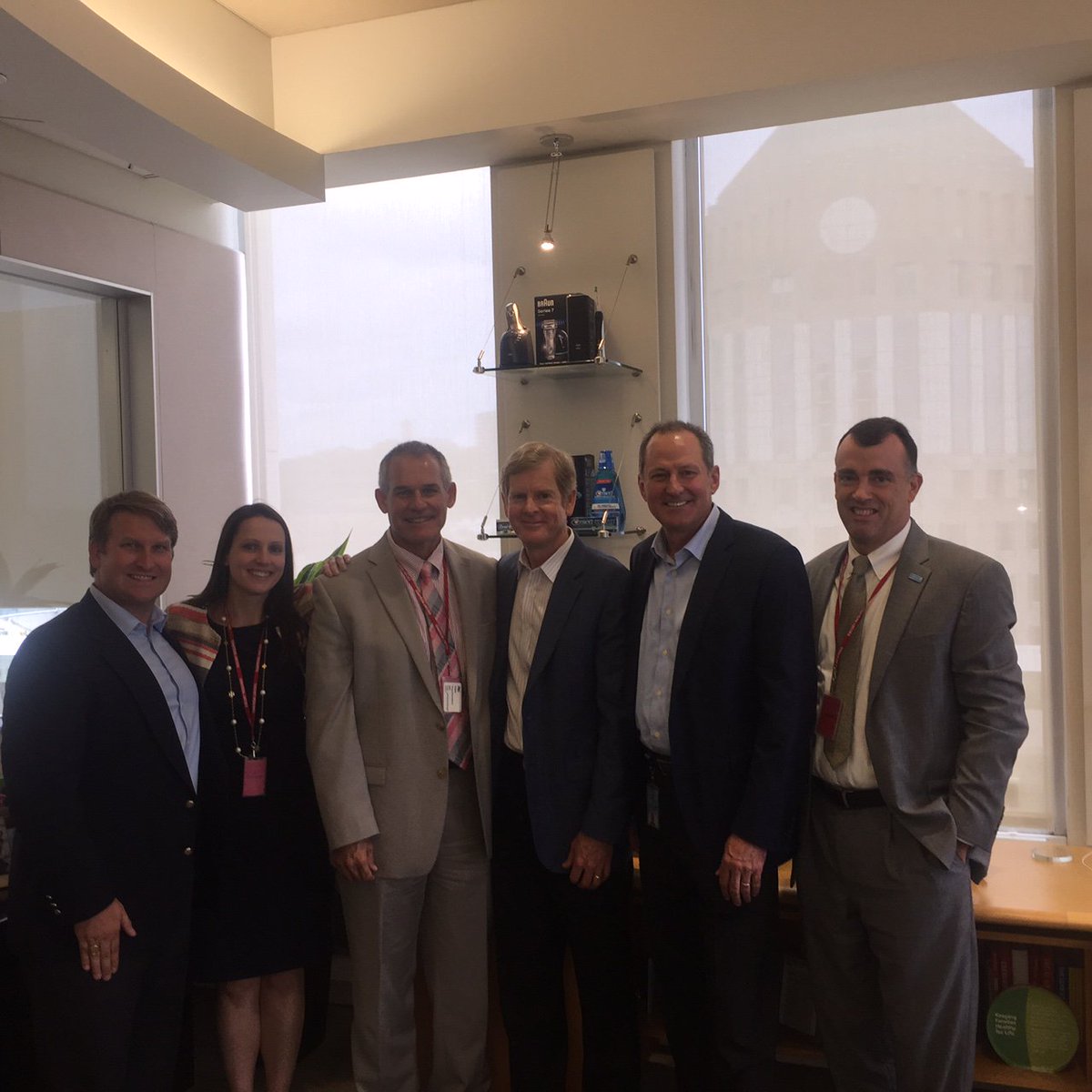 UNC Kenan-Flagler tweet media