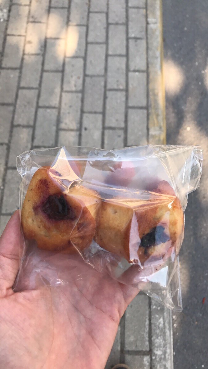 marketingholmes's tweet photo. İlginç bir çalışma ile karşılaştım bugün yol üzerinde. Kalbin yolu mideden geçer'e yatırım yapmış bir girişim.. https://t.co/6uU754ssk4