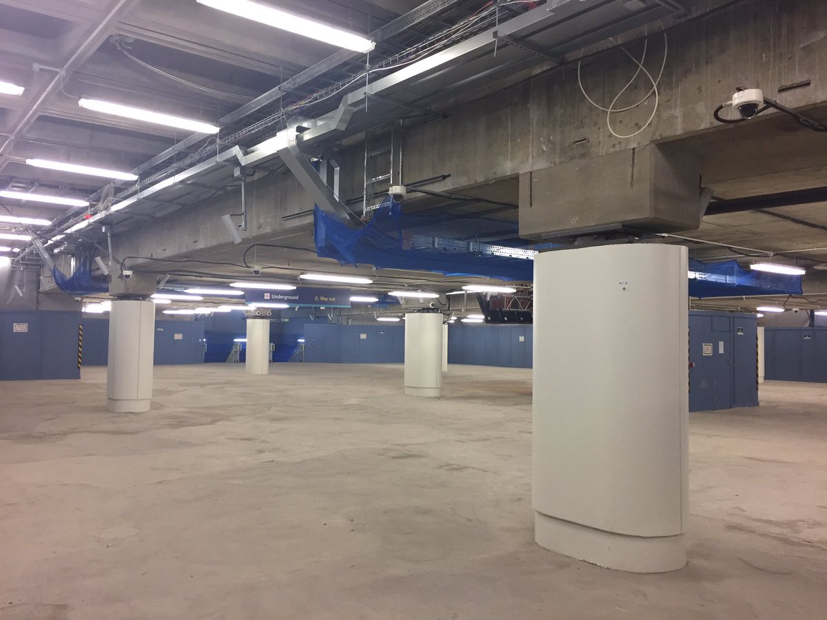 holdmch's tweet photo. #WITwatch It definitely looks temporary but it's fit for purpose for 4 weeks use before hoardings come down and the permanent fit out starts https://t.co/fZvSWUA3d9