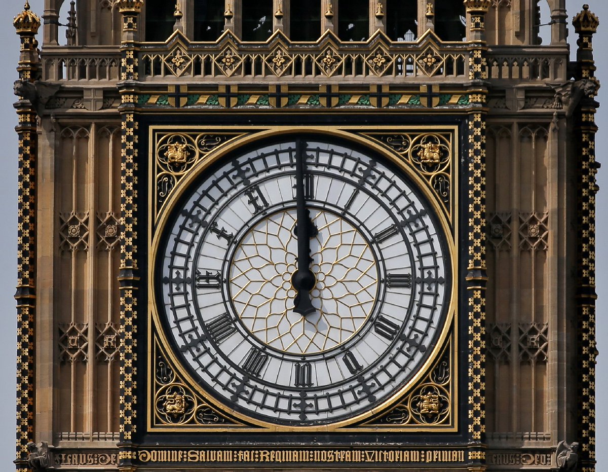 lajornadaonline's tweet photo. El ‘#BigBen’ estará en silencio cuatro años; sus últimos ‘bongs’ sonarán el 21 de agosto → https://t.co/fG0cKg5Tx7 https://t.co/SVKZoXhARh