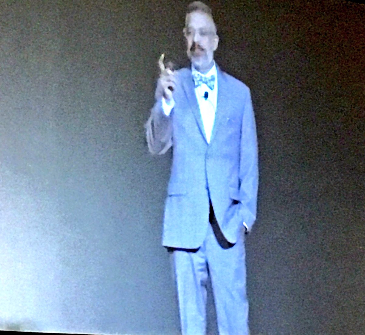 edtechsavy's tweet image. Adam Saenz has this room cracking up 😂 @HaunElem #planolearns #2ndgrade