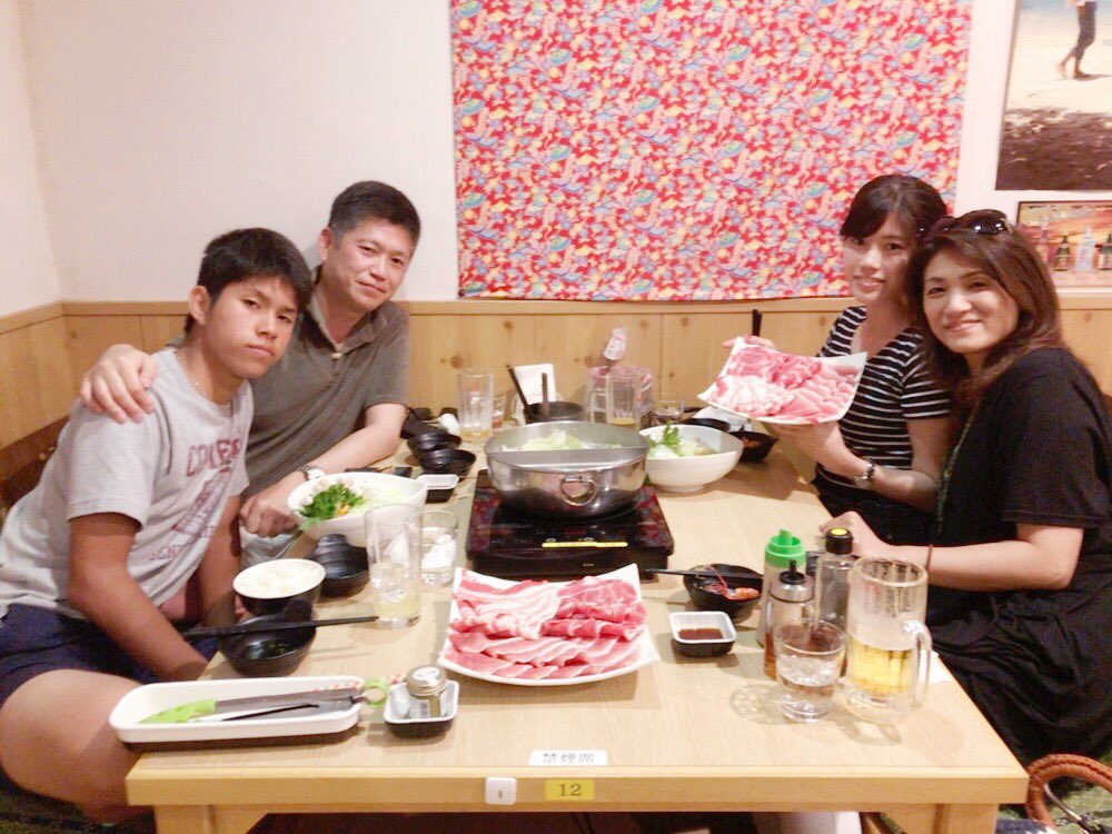 本日もたくさんのお客様ご来店ありがとうございます‼️

ランチ11:00〜16:00🍽
ディナー18：00〜23:00まで営業しております‼️

ファミリー👪カップル💏お友達同士👬👭お一人様🙆‍♂️🙆でも大歓迎です‼️🐷※日曜定休です😭

#沖縄🌺
#美味しいお店
#あぐー🐖