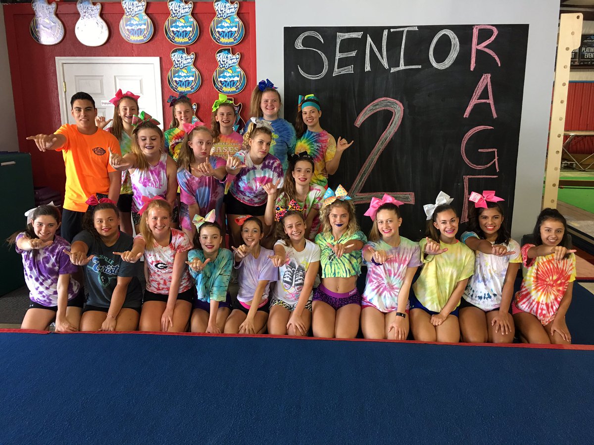 fearless_athl's tweet photo. 3 down, 4 to go! #FearlessChoreographyMonth #Mini1 #DareDevils #Youth1 #YS1 #Senior2 #Rage #beFearless https://t.co/W5TsQHjzYc