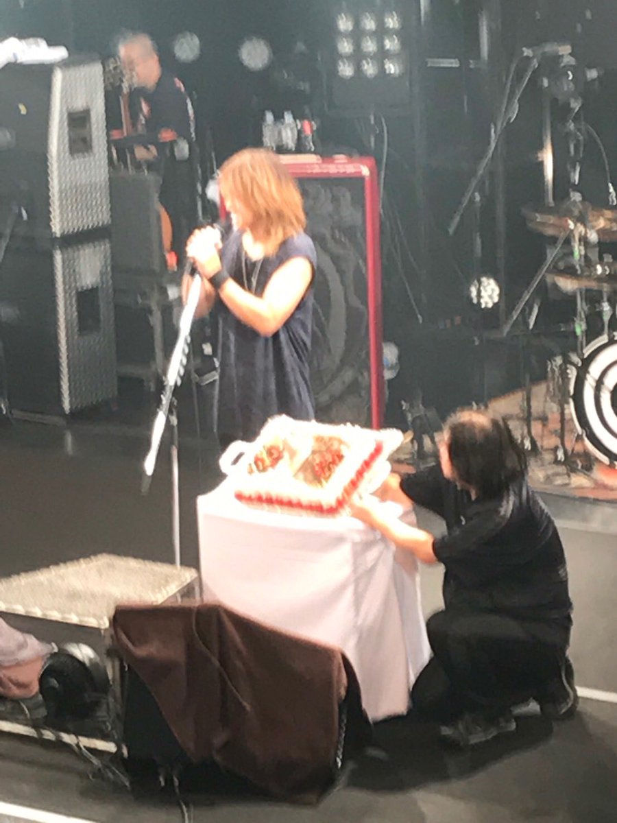 Regpyro's tweet photo. 今年も聖誕祭に行って来ました。
#J_WUMF
#FCPyro15th
#赤坂BLITZ https://t.co/O5PXdCCdi4