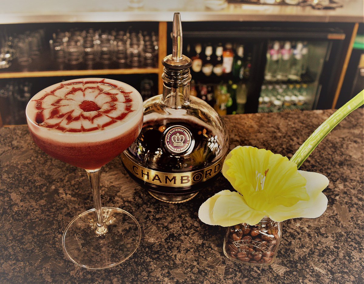 How's your Monday going so far?  Join us tonight, with our friendly staff and great drinks, you'll have a great night!