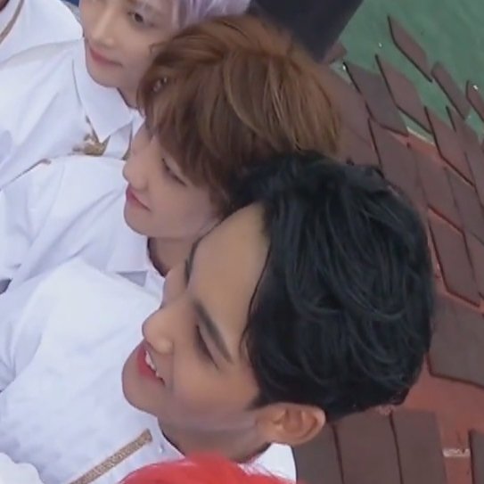 Salapaoz27's tweet photo. mc กยูฮ่าวคอนฯที่โซลใน Going Seventeen ep.10
ฮรือ ดีต่อใจจริงๆค่ะ ยืนใกล้กันตอนบูม แถมยังมีทัชกันอีกอร๊าย 💕
#gyuhao #กยูฮ่าว #มิงฮ่าว #2ming https://t.co/ZAZ9w7uYaY