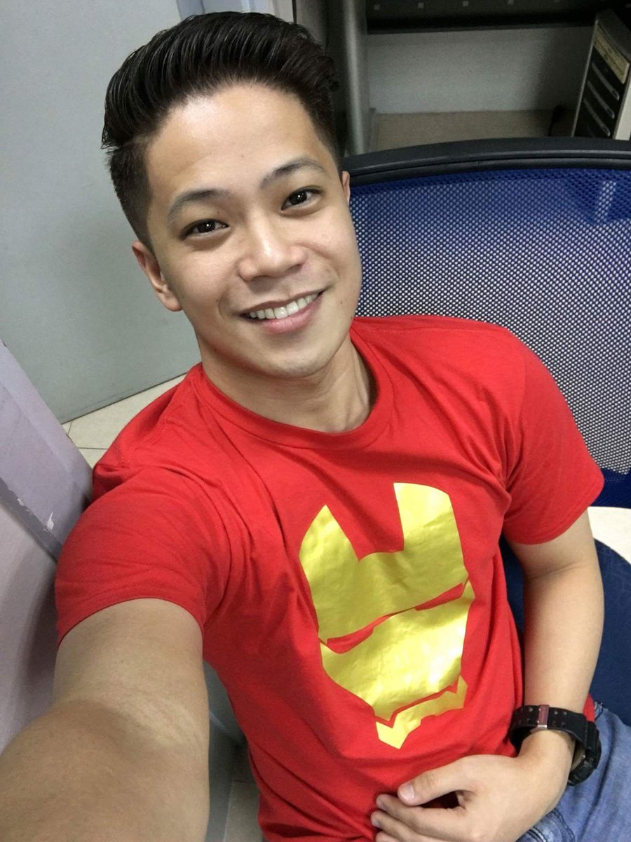 HartifiedOfc_'s tweet photo. Oh oh tee dee βΊ why so gwapo @djharted955 we love you π #djharted955 #Hartifiedofc https://t.co/RH1UzAb0sW
