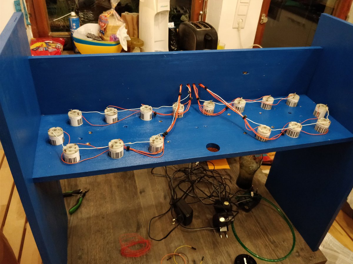 Poschi3's tweet photo. Hardware refactoring 90 % done. #cockbot https://t.co/OMsxZaQTnu
