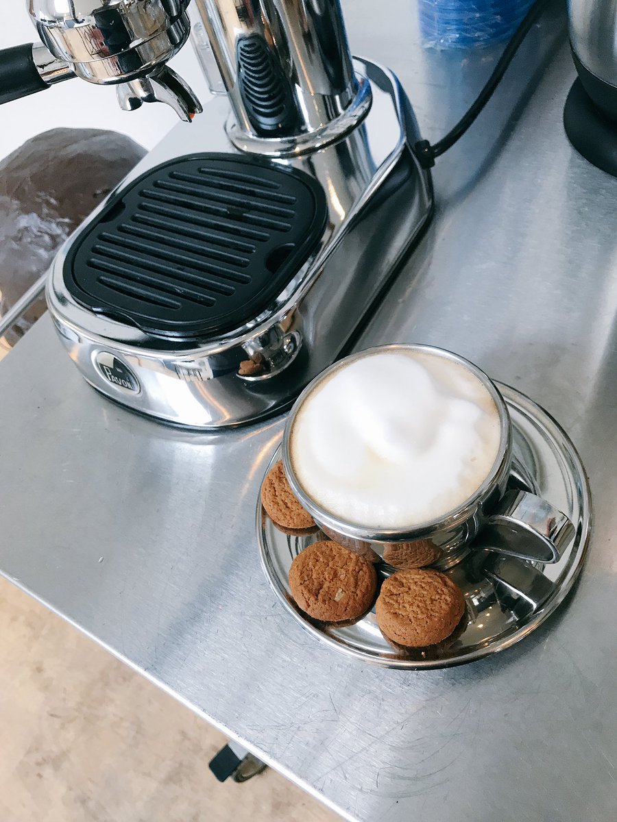 Nathan Hill tweet media